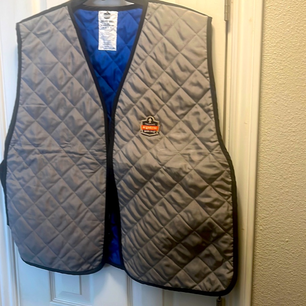 Chill-It’s evaporative cooling vest